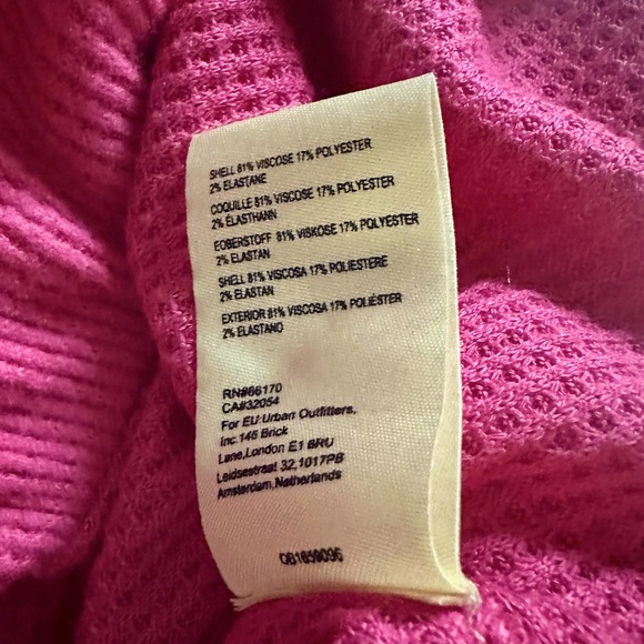 🌺 Anthropologie Pilcro Waffle Knit Wide V-Neck Slouchy Ruffle Top Pink Size Med - Picture 15 of 17